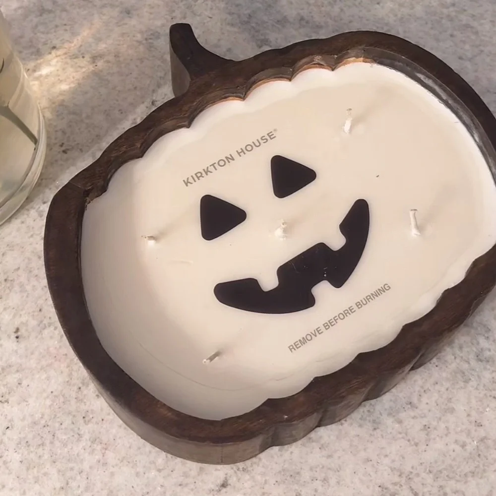 Fall Pumpkin Shaped Candle 25 oz